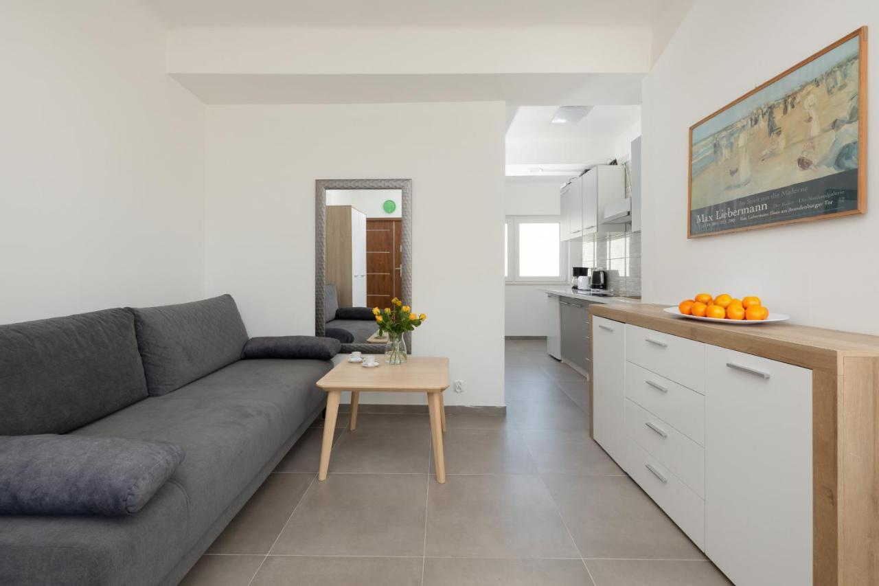 Sloneczna Apartment Mielno Uniescie By Noclegi Renters Екстериор снимка
