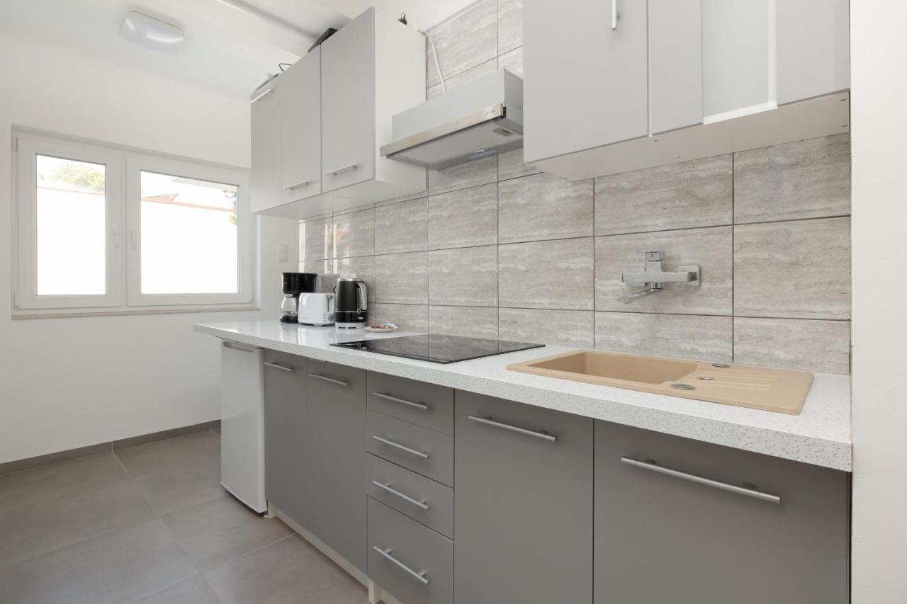 Sloneczna Apartment Mielno Uniescie By Noclegi Renters Екстериор снимка