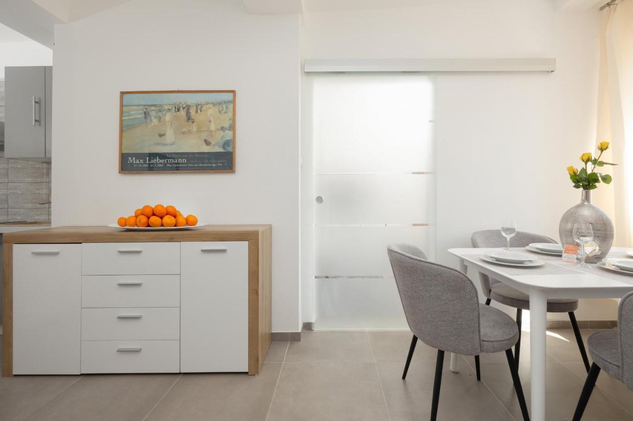 Sloneczna Apartment Mielno Uniescie By Noclegi Renters Екстериор снимка